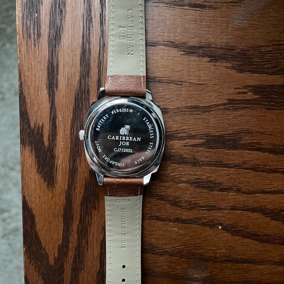 Watch - Picture 3 of 4